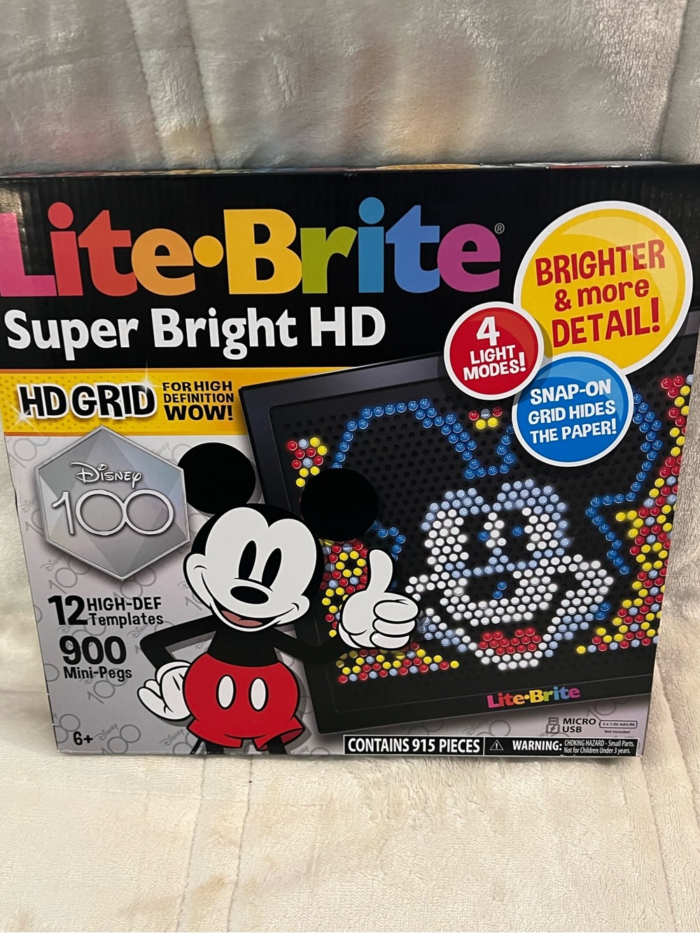 Lite-Brite Super Bright HD Disney 100 Edition Mickey Mouse Light Peg  915 Pieces